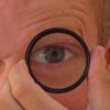 Meine Wenigkeit - und eine Nahlinse :o) 